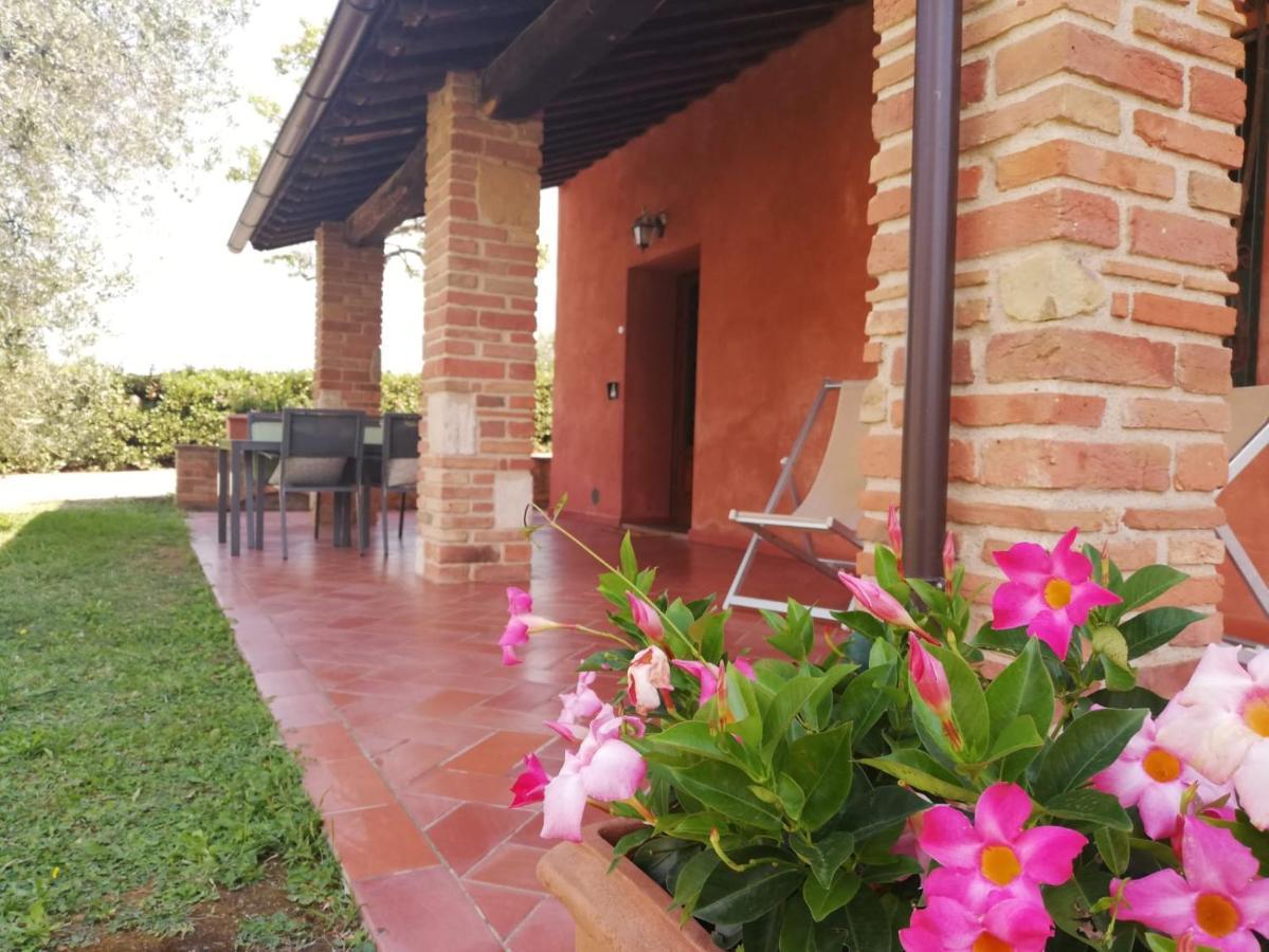 Podere Boscone กัมบาสซี แตร์เม ภายนอก รูปภาพ