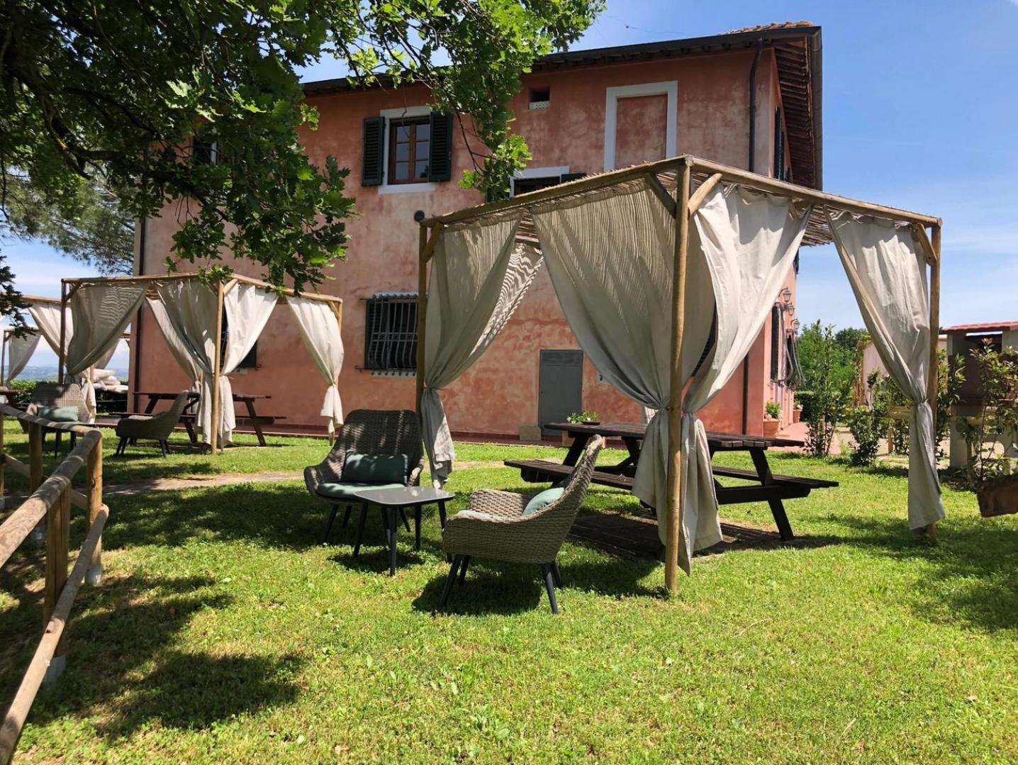 Podere Boscone กัมบาสซี แตร์เม ภายนอก รูปภาพ